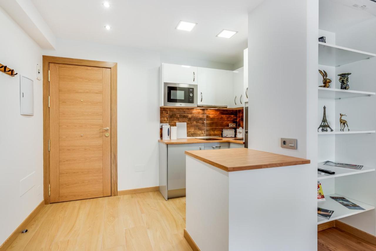 New 1 Bedroom Apartement On The Sea In Marbella. Luaran gambar
